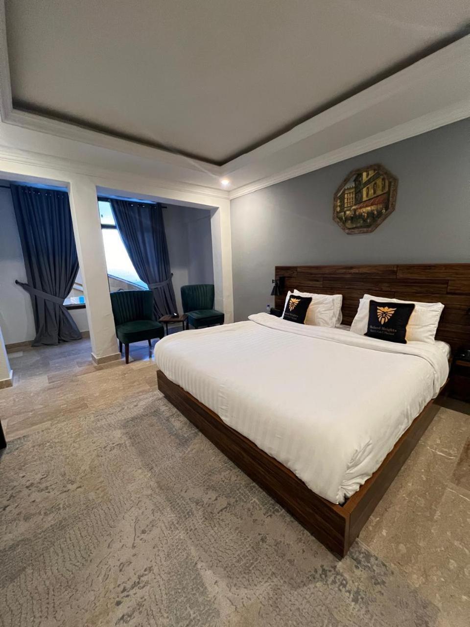 Отель Buland Heights Муррее Экстерьер фото